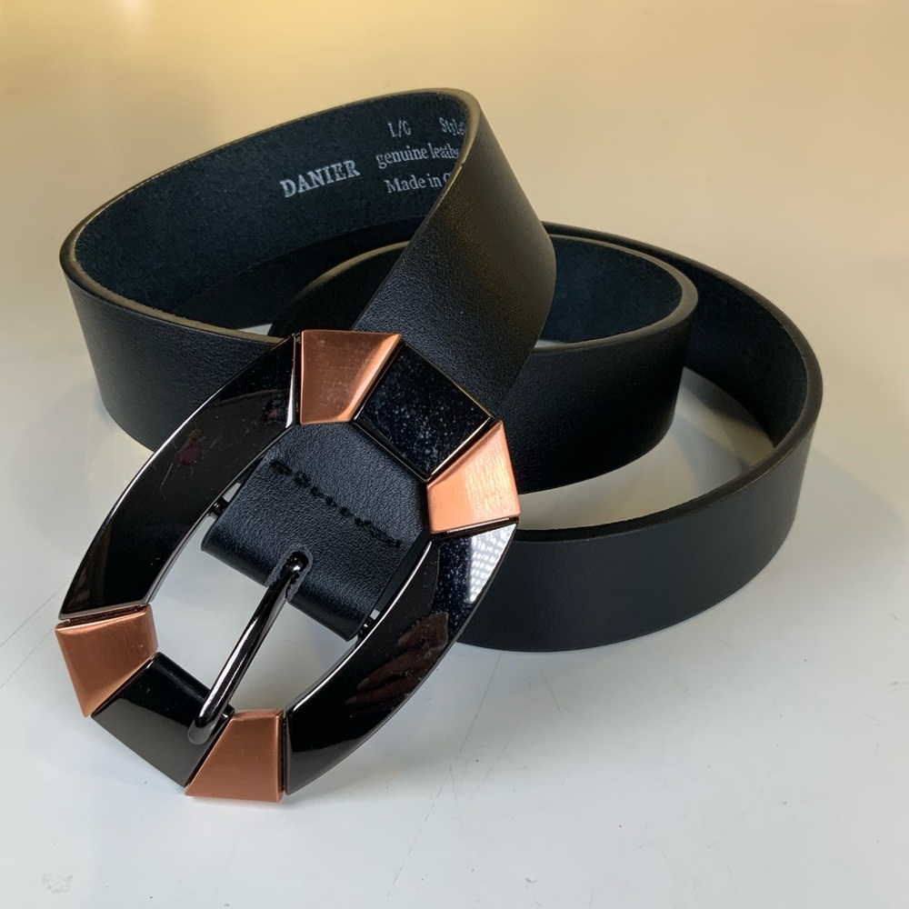 Danier Genuine Leather Belt, Black & Copper Buckle, Size L/G
